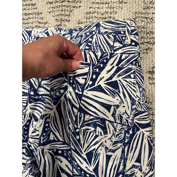 J.Mclaughlin Printed Leaves Jeans Size 6 - Picture 12 of 14